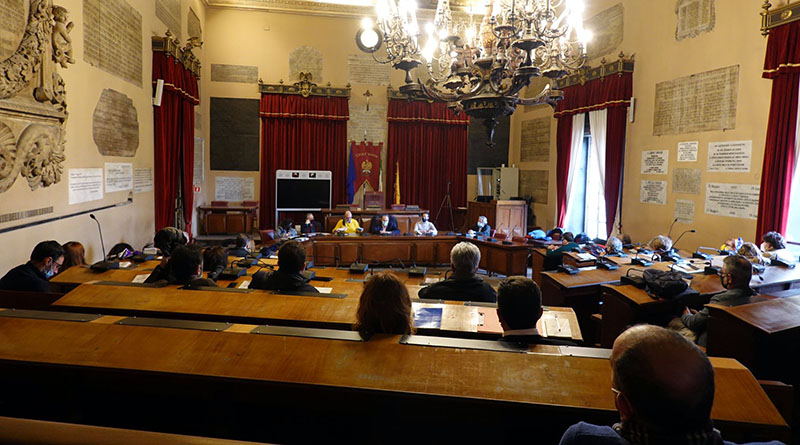 Convegno Assostampa Sicilia su Carta di Firenze e precarizzazione lavoro giornalistico nella Sala delle Lapidi del Comune di Palermo 