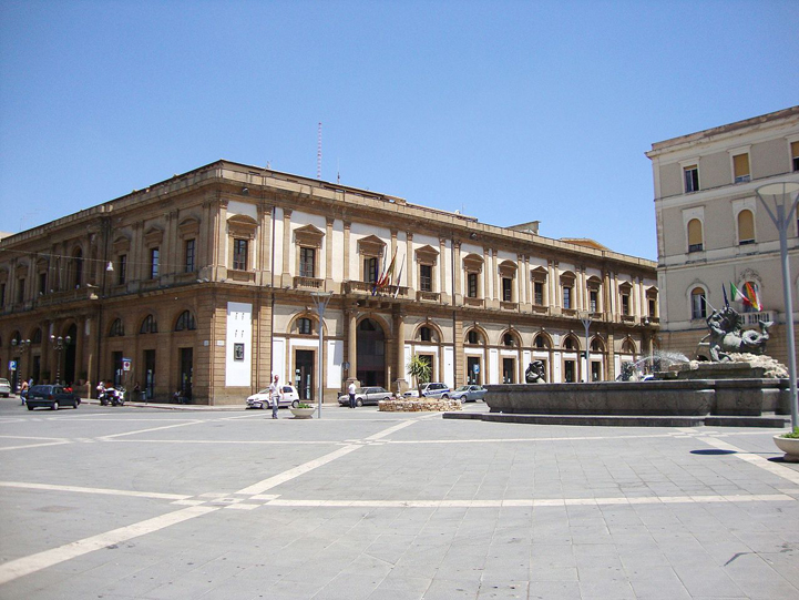 Caltanissetta, Municipio, Palazzo del Carmine