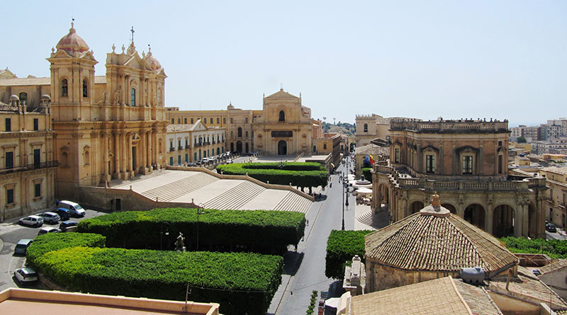 Noto chiesa di San Carlo al Corso vista dal campanile