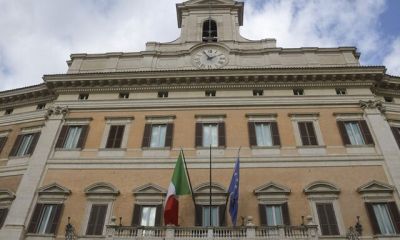 Pensioni anticipate dei giornalisti, approvato in commissione l'emendamento per i fondi del 2026 e 2027