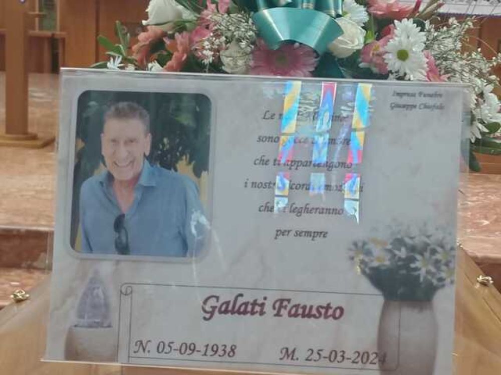 "Ciao Fausto, non ti dimenticheremo". Nella chiesa del don Orione l'ultimo saluto a Galati